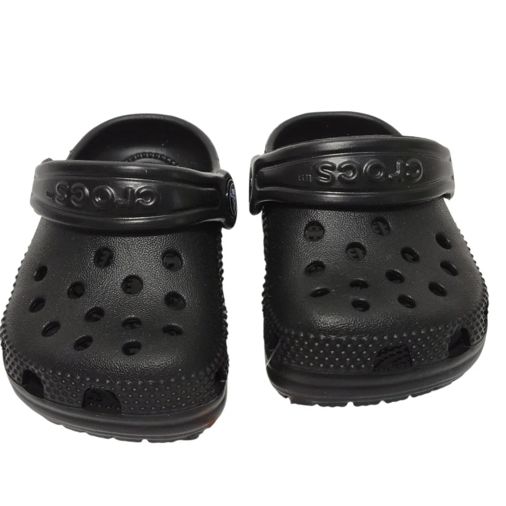 Crocs Infant Littles Classic Clogs Size C2/C3 Black Slip On Shoe Unisex Gift Box